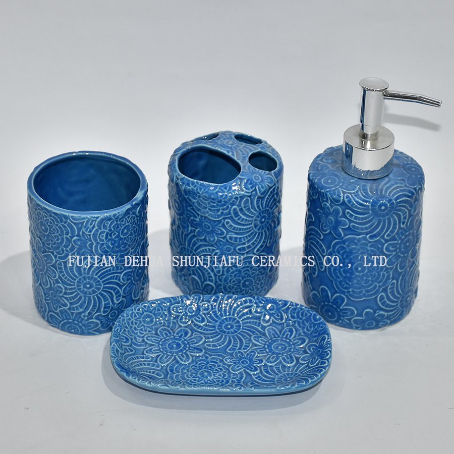 Conjunto de acessórios de banheiro em cerâmica branca