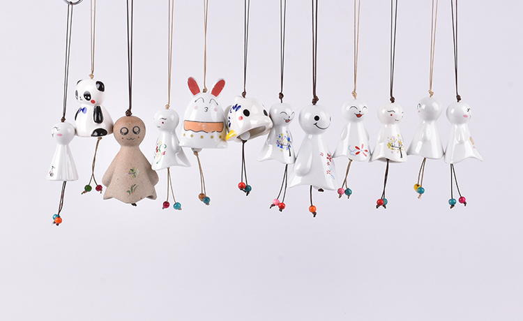 Processando vários personagens de banda desenhada personalizados Sinos pequenos cerâmicos criativos