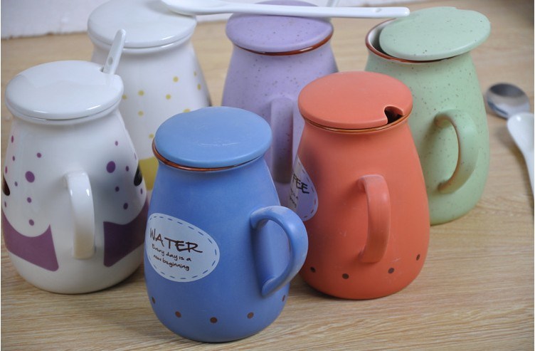 Copo cerâmico da caneca do café, copos cerâmicos personalizados relativos à promoção do logotipo