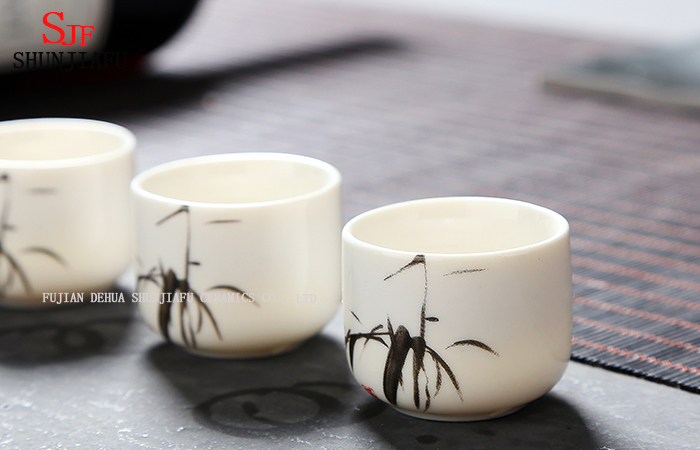 Copo de porcelana de osso / vinho cer&acirc;mico; Copo com impress&atilde;o.