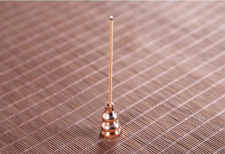 Caba&ccedil;a Tipo Incenso Pequeno