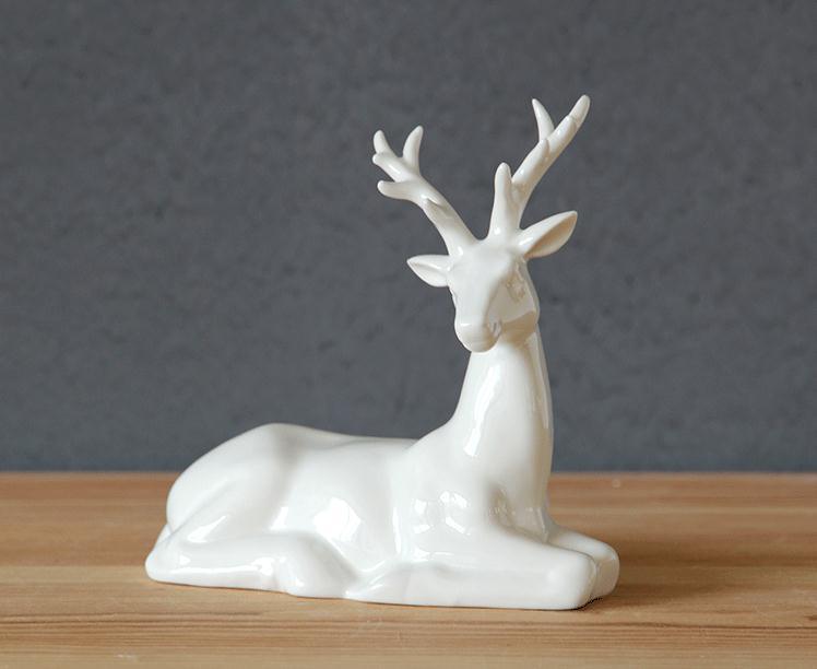 Decora&ccedil;&atilde;o moderna simples do arm&aacute;rio Artesanato em cer&acirc;mica Decora&ccedil;&atilde;o criativa da sala de estar