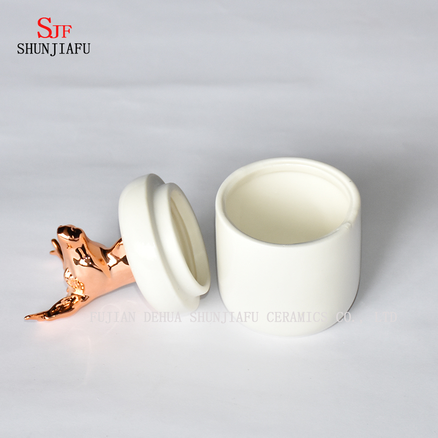 Caixa cer&acirc;mica da forma do ant&iacute;lope, caixa de j&oacute;ia