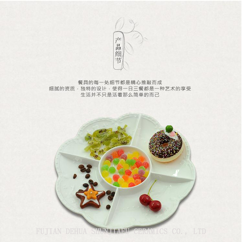 Sobremesa de bandeja de ch&aacute; de ch&aacute; da tarde de frutas ccer&acirc;micas requintadas sobremesa