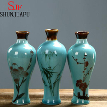 Vaso de Cerâmica com Design Floral