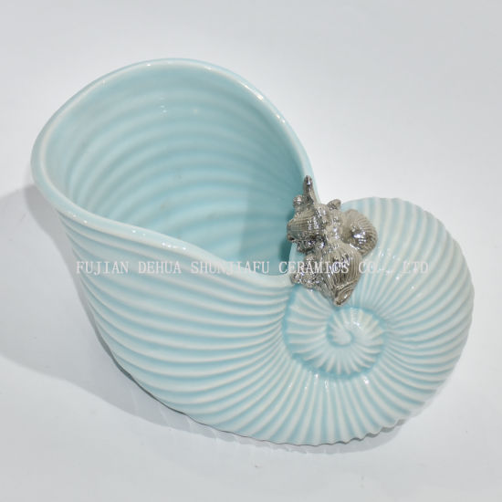 Artigos de decoração para banheiros / Forma de concha de cerâmica
