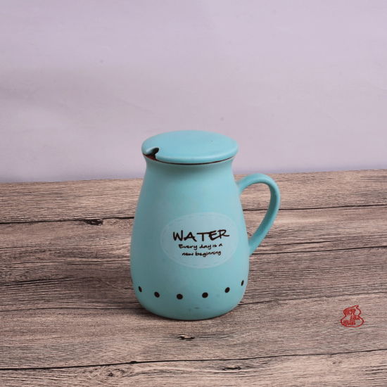 Copo cerâmico da caneca do café, copos cerâmicos personalizados relativos à promoção do logotipo