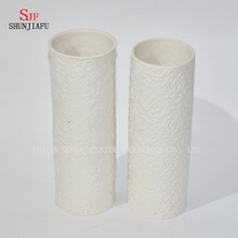 Vaso de cerâmica branco simples