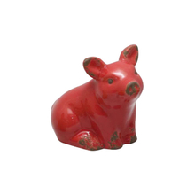 Porco vermelho cerâmico Porco amarelo e ornamentos de porco branco