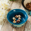Alimentador de cerâmica azul para animais de estimação