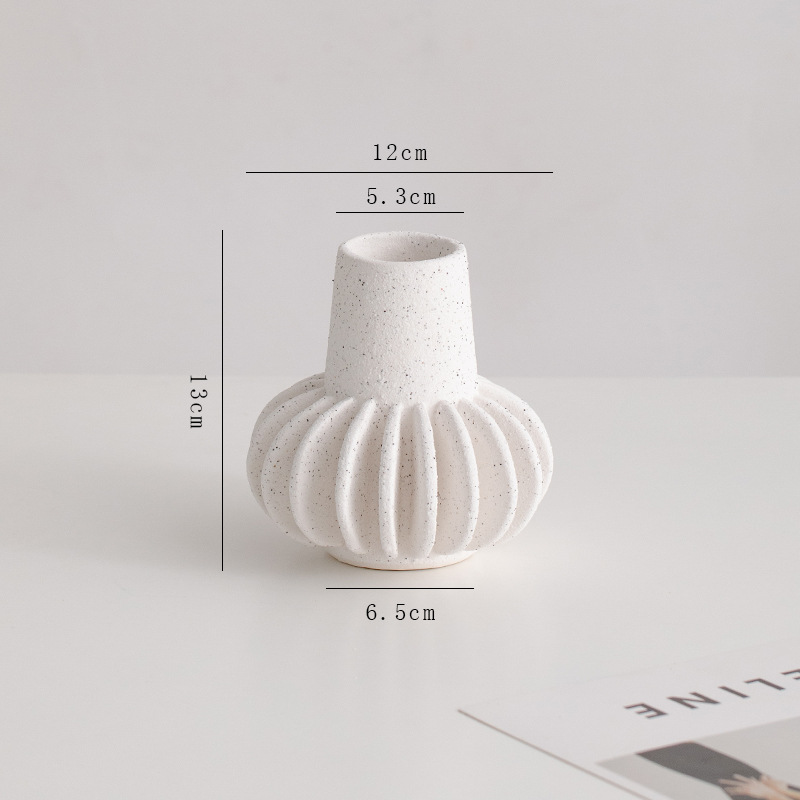 Vasos de cerâmica para decoração espacial do quarto