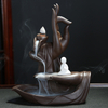 Buddha de cerâmica - Holding Flor Cachoeira Backflow Incense Burner