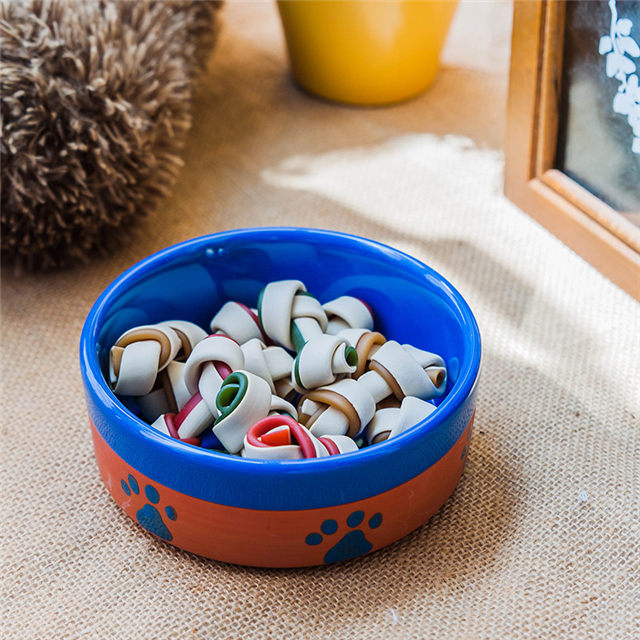 com pegadas de cachorro Impressão Osso circular impresso na tigela Alimento para cães de cerâmica azul e orangecerâmico Alimentador de animais de estimação Tigela de cachorro de cerâmica rosa