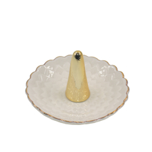 Chassi de flores estilo cone dourado bandeja de joias em cerâmica suporte para anel