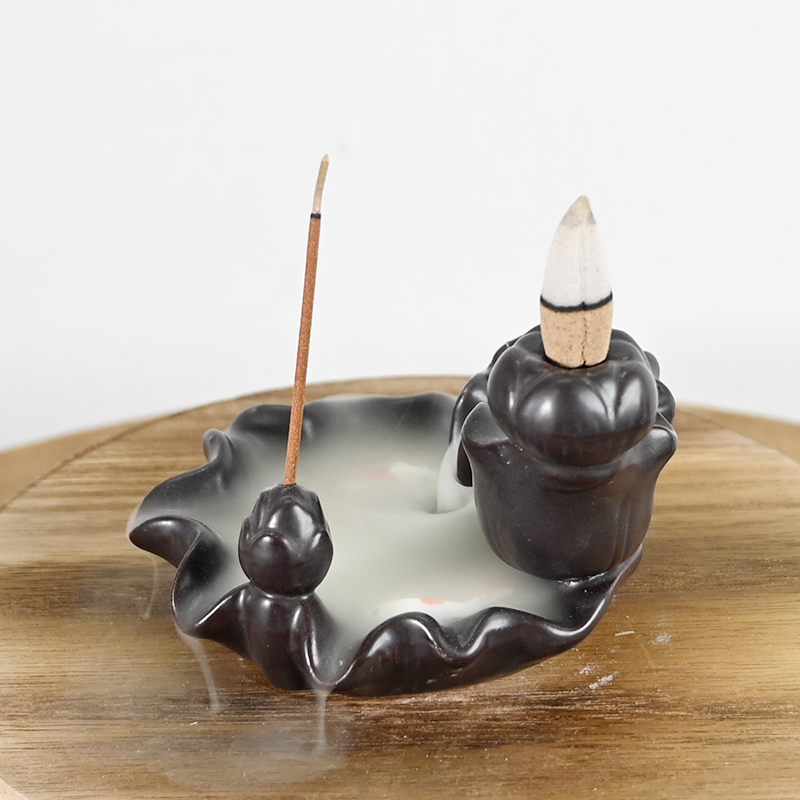 Casa de cachoeira de cerâmica Incense queimador de lótus Design Two Goldfish tocando
