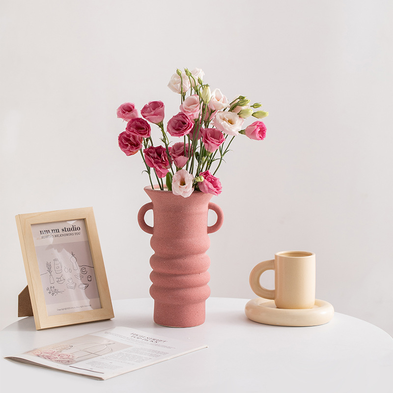 Aceitando processamento personalizado de várias cores e estilos rosa 、 Vasos de cerâmica em preto e branco