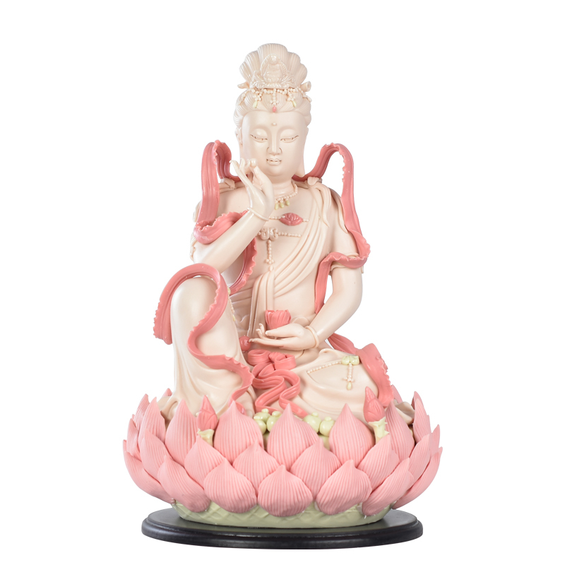 Estátua de cerâmica do Buda Guanyin