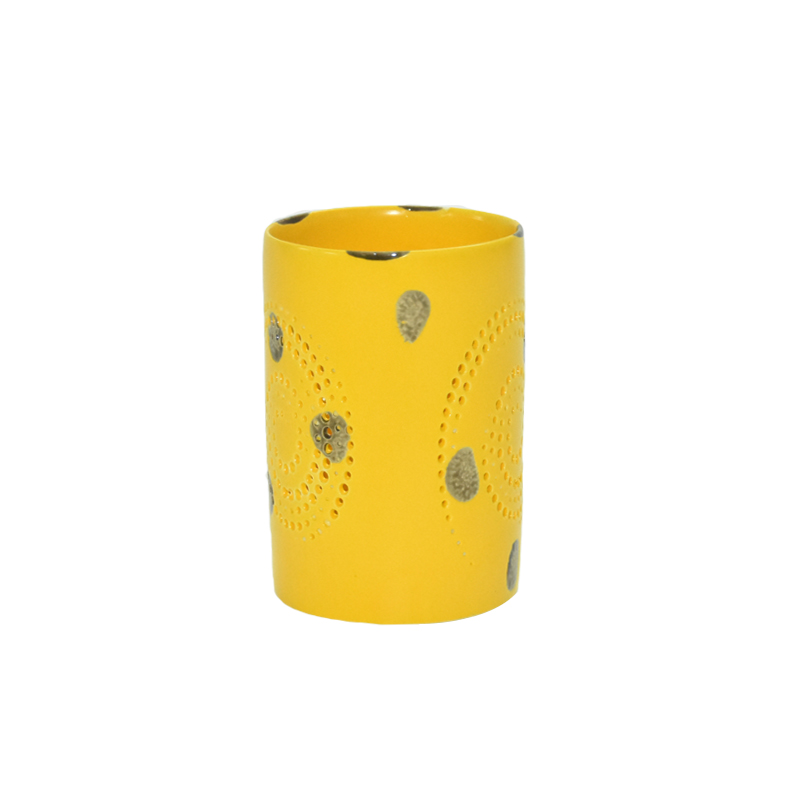 Oco para fora do moinho de vento design de estilo amarelo esmalte velas de cerâmica lanternas