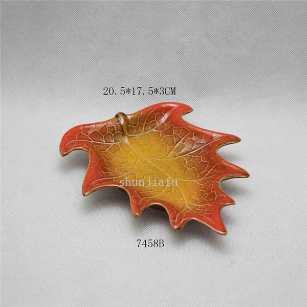 Placa de cerâmica grande louça de várias cores Maple Leaf