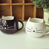 Copo de café cerâmico do estilo felino da cor preto ou branco ou copo de chá