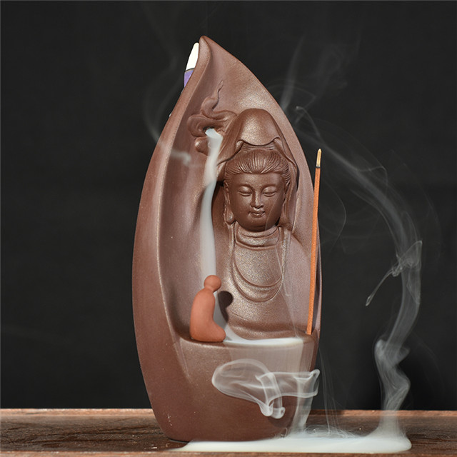 A mobília para a casa decora a estátua cerâmica Guanyin dourado queimador de incenso de retorno