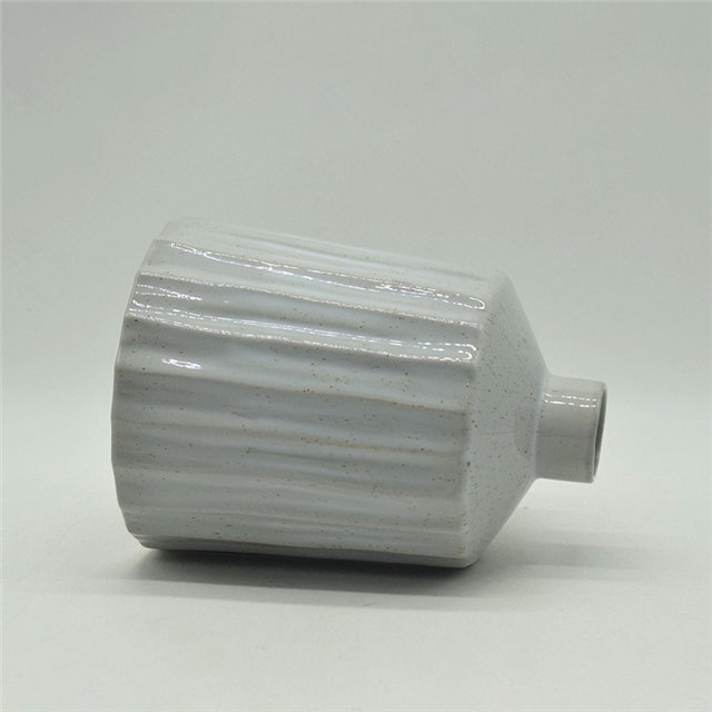 Mobiliário doméstico Decoração Vaso de cerâmica de mesa Decoração de mesa Poliedrosis Vaso de cerâmica branco cinza