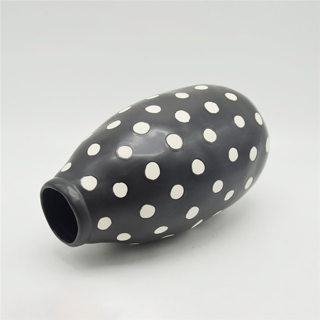 Mobiliário doméstico Decoração Vaso de Cerâmica de Mesa Decoração de Mesa Poliedrosis Preto Vitrificado com Pontos Brancos Vaso de Cerâmica