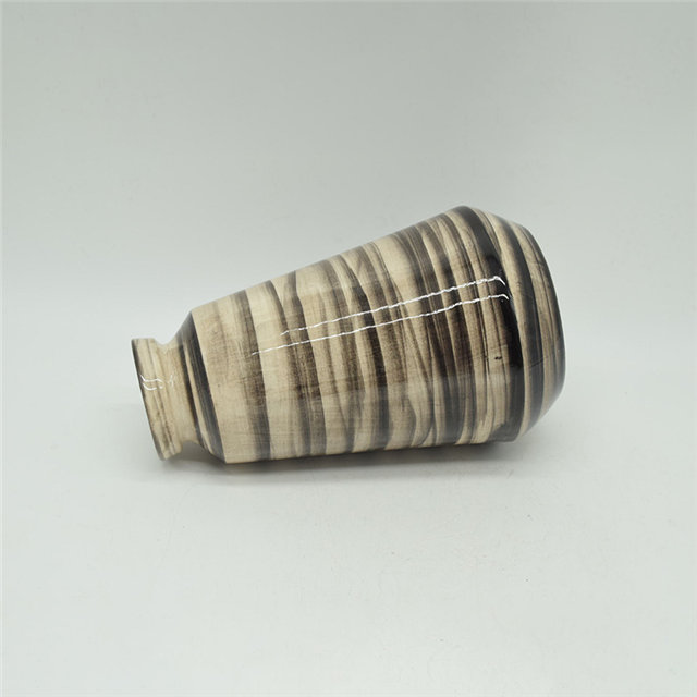 Mobiliário doméstico Decoração Vaso de cerâmica de mesa Decoração de mesa Poliedrosis Vaso de cerâmica preto e amarelo