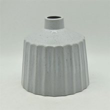Mobiliário doméstico Decoração Vaso de cerâmica de mesa Decoração de mesa Poliedrosis Vaso de cerâmica branco cinza
