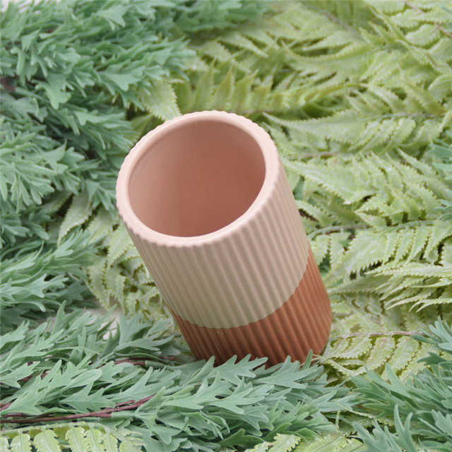 Mobiliário doméstico Decoração Vaso de cerâmica de mesa Decoração de mesa Poliedrosis Vaso de cerâmica vermelho e amarelo